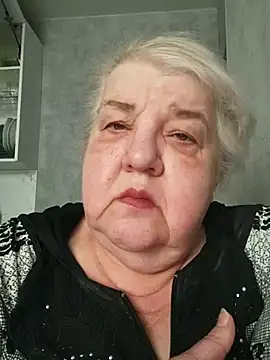 HapinessLovee online show from March 2, 10:33 am