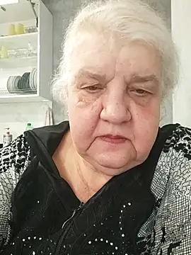 HapinessLovee online show from April 3, 6:55 am