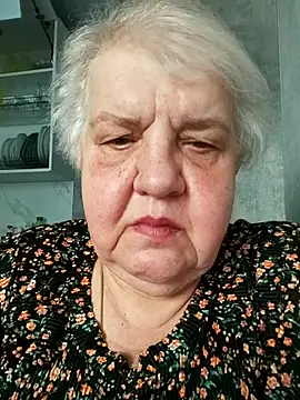 HapinessLovee online show from May 11, 4:04 pm