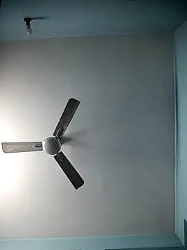 Snapshot of Miss__alone009 chatting on January 5, 7:50 pm Miss alone009 online show from January 5, 7:50 pm