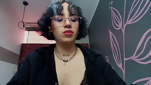 Kiara Fox   online show from May 4, 7:54 pm
