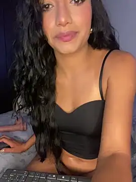 Snapshot of AlinaArgii chatting on March 11, 8:26 pm AlinaArgii online show from March 11, 8:26 pm