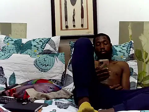 Snapshot of BloodmoonAlpha_1 chatting on December 4, 10:29 pm BloodmoonAlpha 1 online show from December 4, 10:29 pm