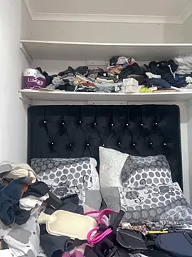 Snapshot of BloodmoonAlpha_1 chatting on February 2, 4:22 am BloodmoonAlpha 1 online show from February 2, 4:22 am