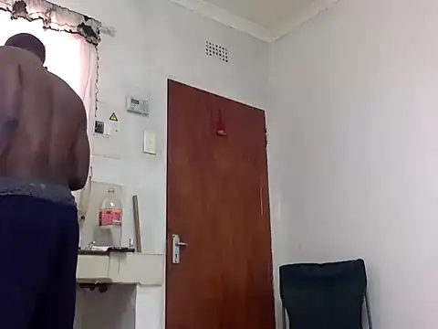 Snapshot of BloodmoonAlpha_1 chatting on February 5, 9:58 am BloodmoonAlpha 1 online show from February 5, 9:58 am