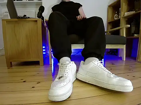 Snapshot of jonas_camboy chatting on January 10, 4:09 pm jonas camboy online show from January 10, 4:09 pm