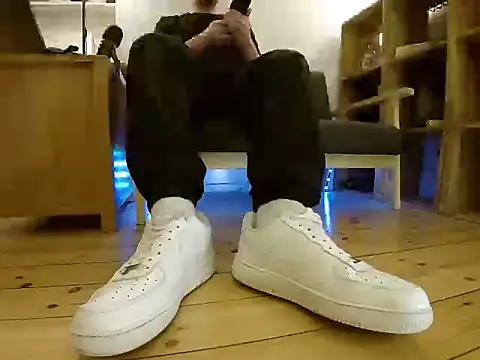 Snapshot of jonas_camboy chatting on February 3, 6:02 pm jonas camboy online show from February 3, 6:02 pm