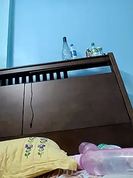 Snapshot of yoursbiswa chatting on January 7, 7:27 pm yoursbiswa online show from January 7, 7:27 pm