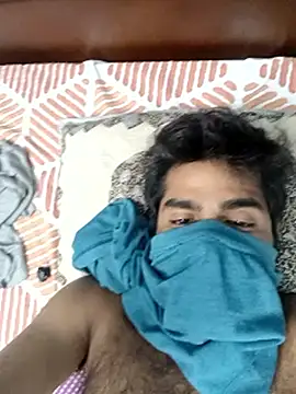 Snapshot of yoursbiswa chatting on February 17, 7:53 pm yoursbiswa online show from February 17, 7:53 pm