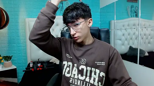 jeremy job online show from March 3, 11:27 am