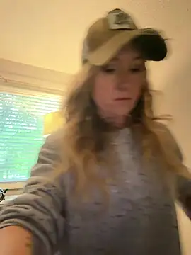 alluringpixie online show from May 12, 12:46 pm