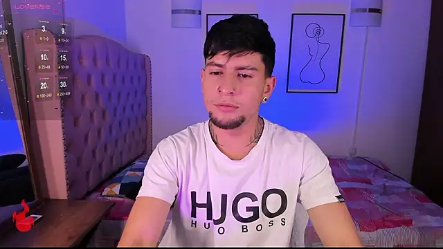 vaalentiino online show from February 4, 12:05 am