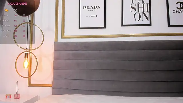 Ririblonde1 online show from December 15, 12:31 pm