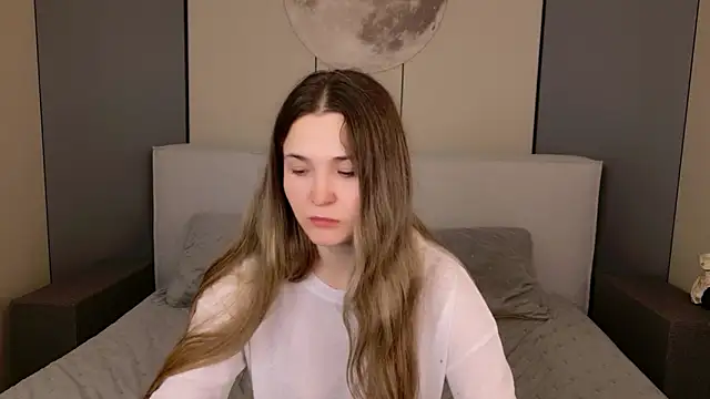 Snapshot of Lina_Sinerz chatting on March 28, 5:29 am Lina Sinerz online show from March 28, 5:29 am