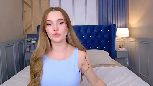 Lina Sinerz online show from June 29, 3:57 am