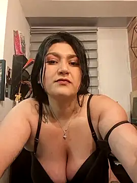 Magenta Moon online show from March 1, 4:58 am