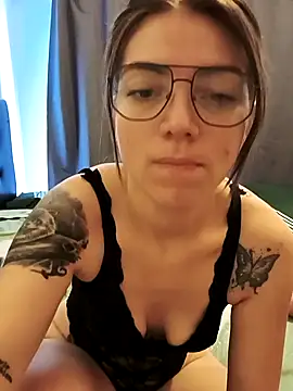 Snapshot of Ceciihot chatting on February 4, 1:50 pm Ceciihot online show from February 4, 1:50 pm