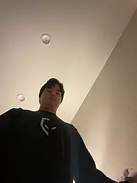 Snapshot of phantom898983 chatting on January 14, 11:20 pm phantom898983 online show from January 14, 11:20 pm