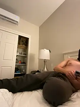 Snapshot of phantom898983 chatting on February 2, 6:45 am phantom898983 online show from February 2, 6:45 am