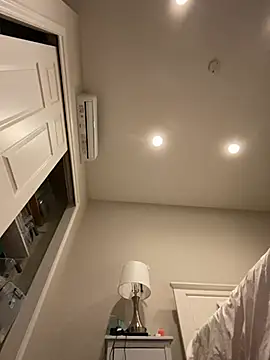 phantom898983 online show from February 26, 4:44 am