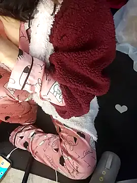 Alone nothing online show from January 14, 10:32 am