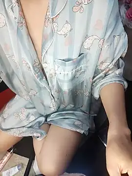 Alone nothing online show from January 17, 4:11 pm