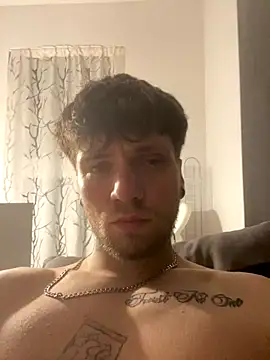 squty online show from December 18, 11:22 pm