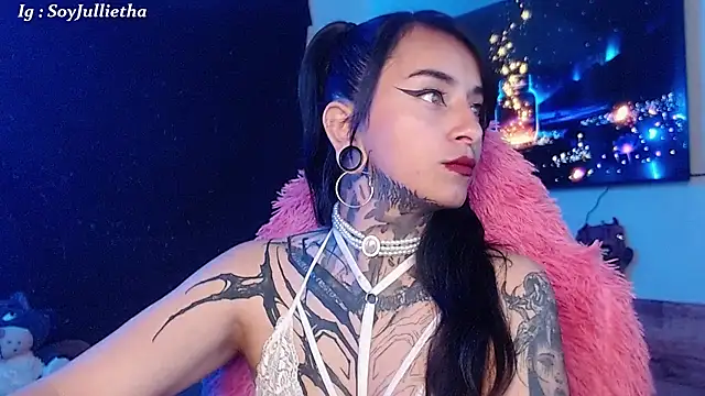 Julls420  online show from January 14, 10:14 pm