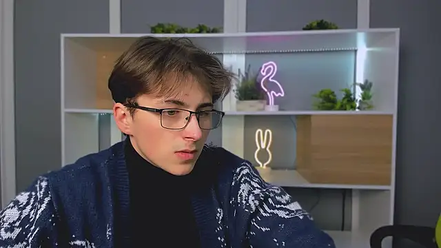 azen rush online show from February 8, 7:17 pm