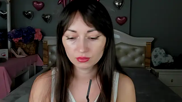 Snapshot of RosiAlina chatting on February 7, 9:24 am RosiAlina online show from February 7, 9:24 am