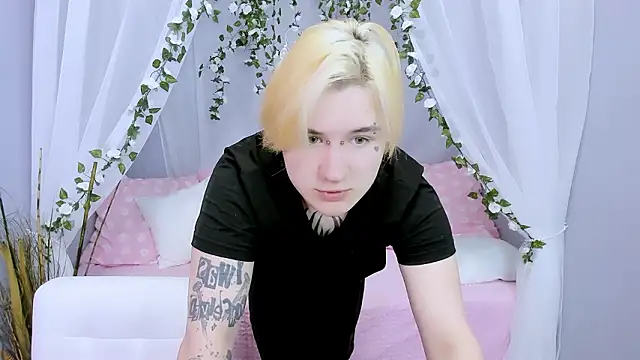 winxxxyy online show from February 12, 5:57 am