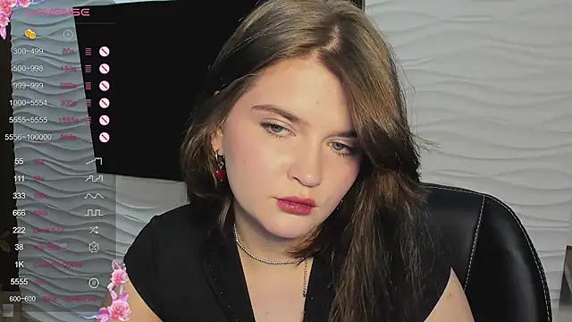 LanaTreades online show from January 14, 1:06 pm