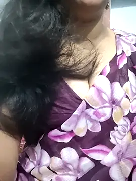 Snapshot of telugupravalli chatting on April 4, 8:23 am telugupravalli online show from April 4, 8:23 am