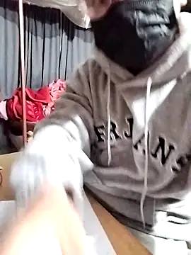 jaspermode online show from February 11, 2:44 pm