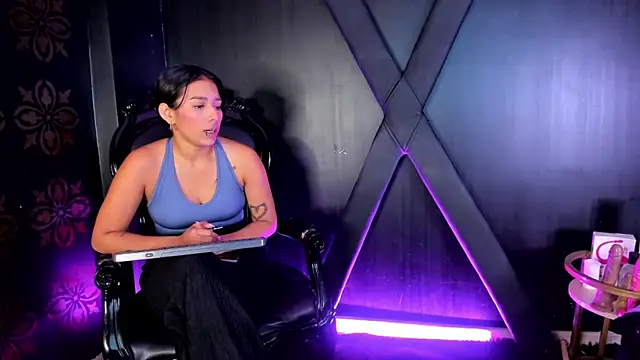 Sunny n Miha online show from February 17, 2:02 pm