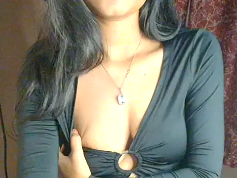 Snapshot of Sexy_Sanaya2 chatting on May 7, 7:30 pm Sexy Sanaya2 online show from May 7, 7:30 pm