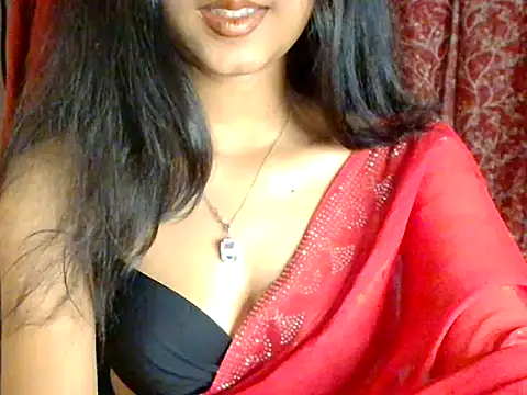 Snapshot of Sexy_Sanaya2 chatting on May 17, 7:21 pm Sexy Sanaya2 online show from May 17, 7:21 pm