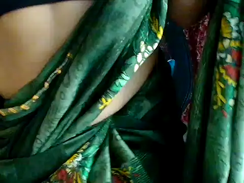 Snapshot of Sexy_Sanaya2 chatting on June 18, 9:25 am Sexy Sanaya2 online show from June 18, 9:25 am