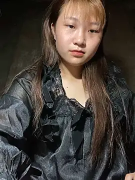hinata-xx online show from May 17, 8:45 am