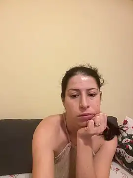 Snapshot of coupledeea chatting on December 21, 6:59 pm coupledeea online show from December 21, 6:59 pm