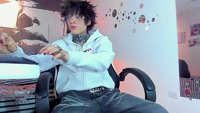 koryu skull online show from March 31, 12:23 am