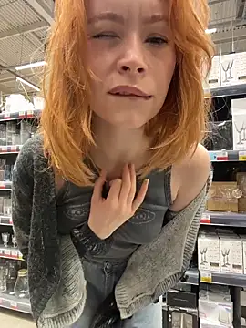 Snapshot of _Little_Ginger chatting on March 18, 12:14 am Little Ginger online show from March 18, 12:14 am