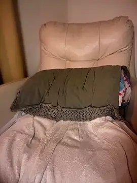 VanesssaMilf  online show from March 19, 4:27 am