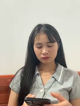 Him MountainGirl online show from March 21, 2:05 am