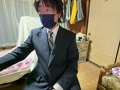 Hirokazu 12 online show from February 2, 10:47 am