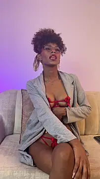 Snapshot of NaomiClay chatting on April 21, 12:44 pm NaomiClay online show from April 21, 12:44 pm