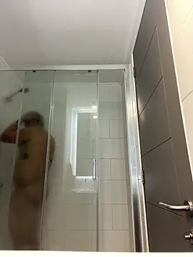 Snapshot of DarkOnebaki- chatting on February 18, 7:37 am DarkOnebaki- online show from February 18, 7:37 am