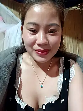 Snapshot of mayni012314 chatting on January 15, 3:44 am mayni012314 online show from January 15, 3:44 am