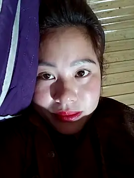 Snapshot of mayni012314 chatting on February 18, 8:32 am mayni012314 online show from February 18, 8:32 am