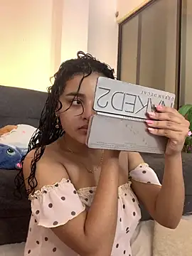 Snapshot of ladulcemary_ chatting on February 3, 8:03 pm ladulcemary online show from February 3, 8:03 pm